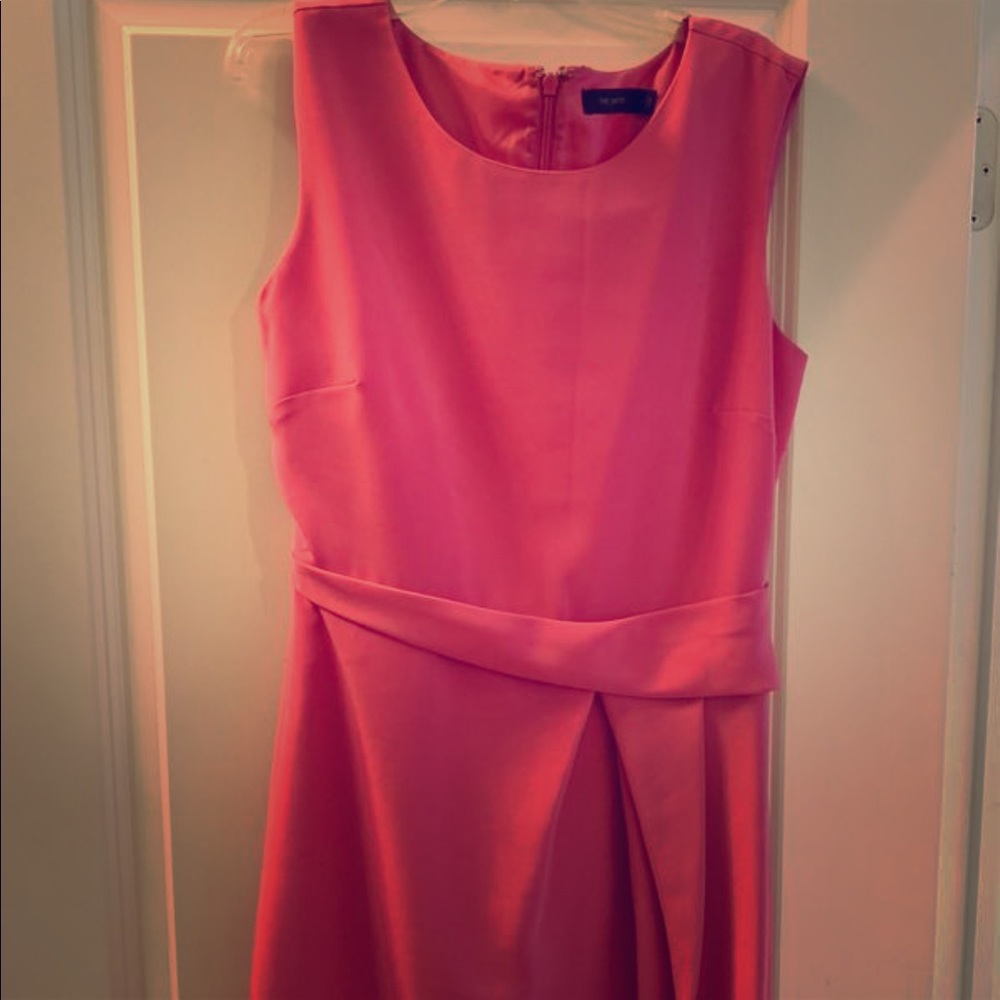 Salmon silky sheath dress